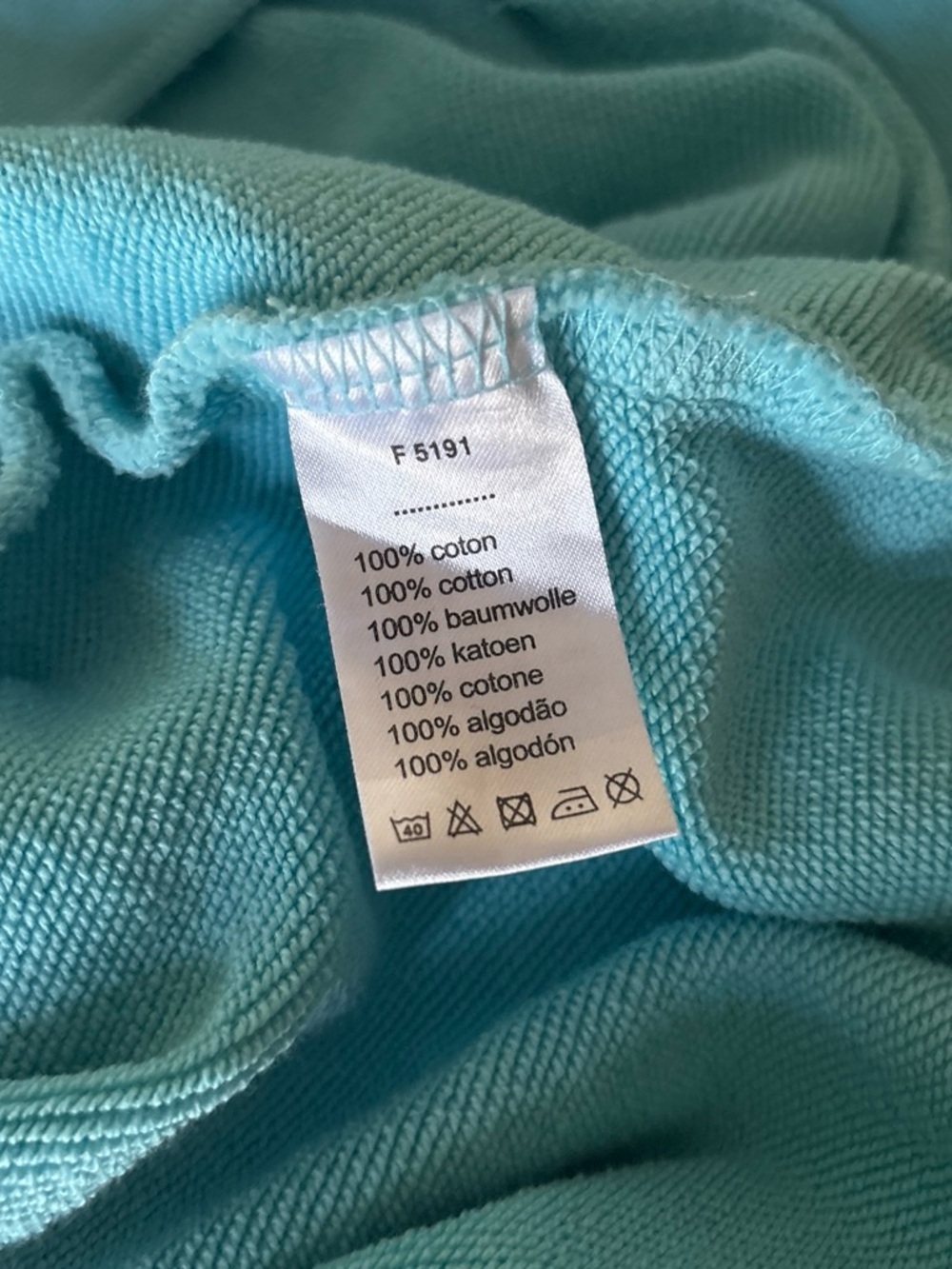 Lacoste Aqua Zip Hoodie with Crocodile Logo - Picture 5 of 5